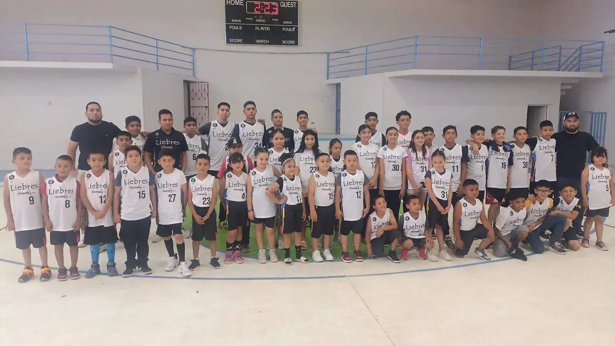 niños jugadores