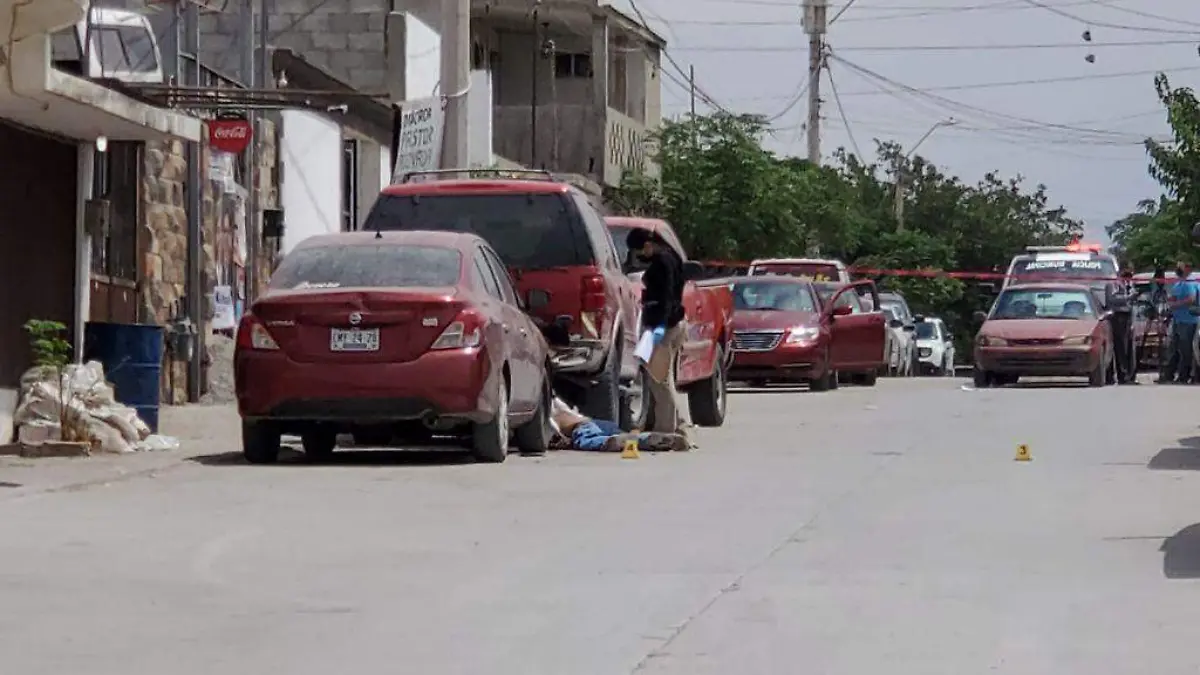 e878d198-a941-4c42-9b7c-b1bd56c84b75