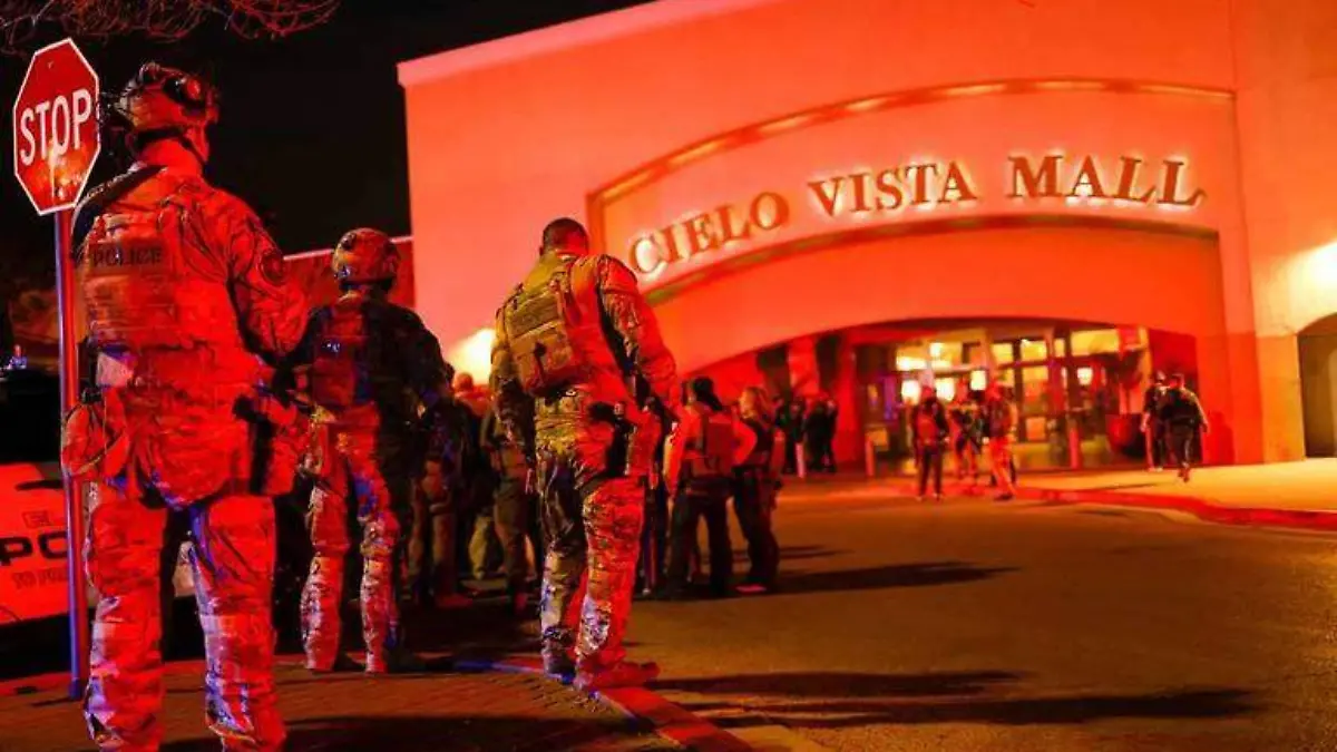 Tiroteo en Cielo Vista Mall