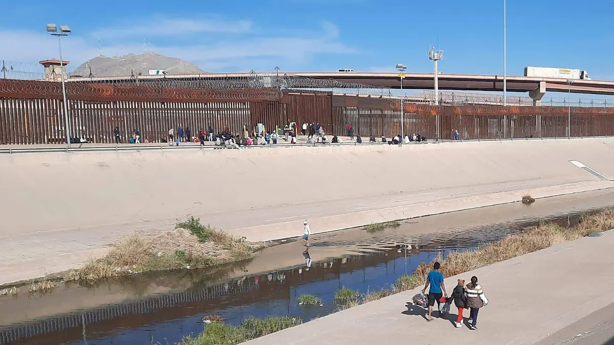 33b9d7b3-0a14-4381-a76f-3d7da41a9d0c