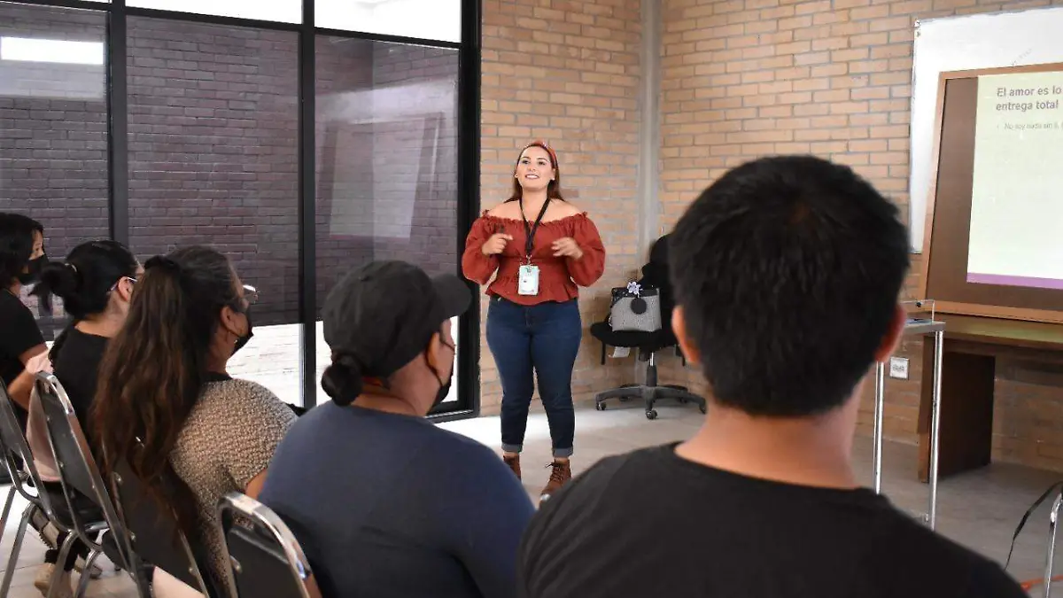 b7e02fe2-e479-4988-b376-c0b447d5cba3