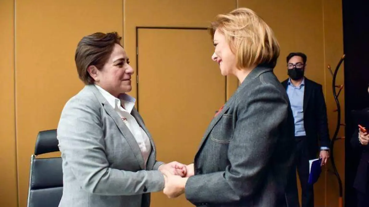 maru campos y laura velázquez