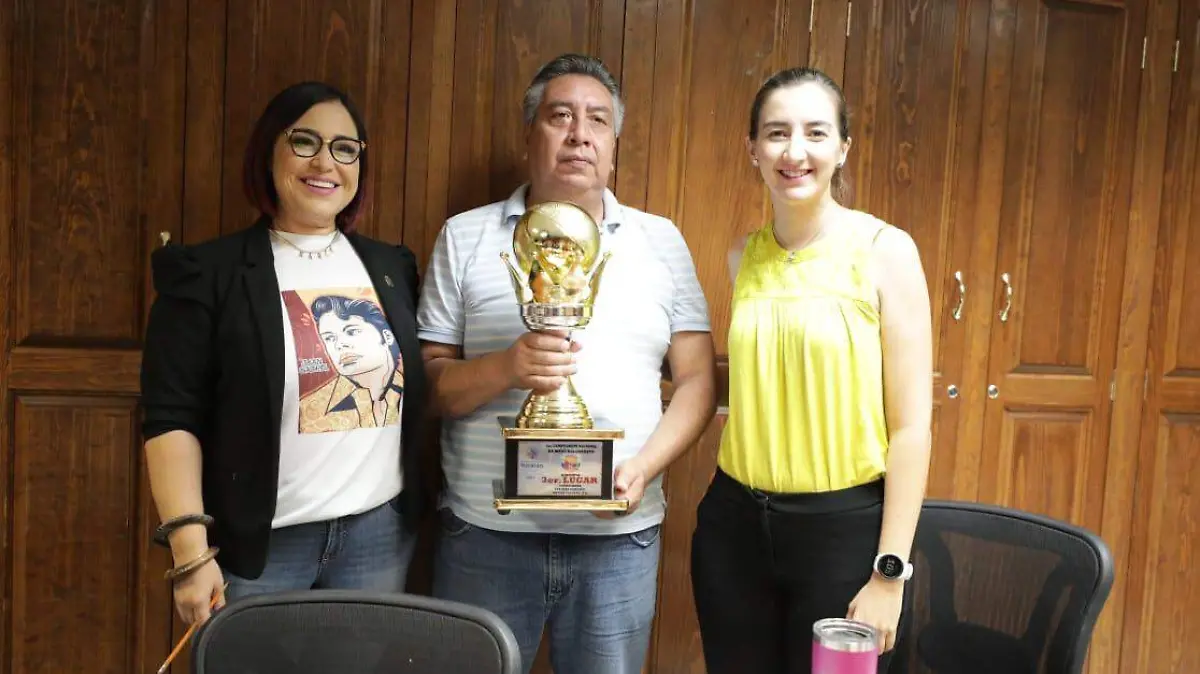 Maxibaloncesto Comisión Edilicia de Deporte y Cultura Física