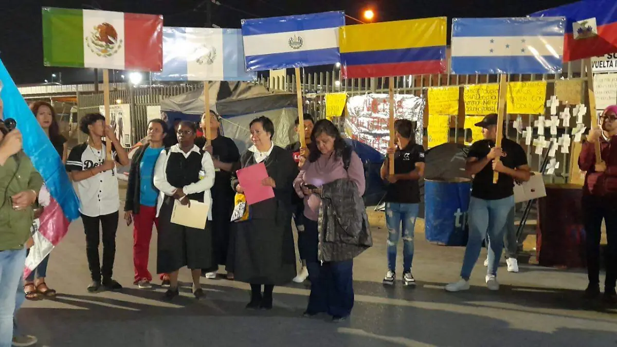 Viacrucis en INM