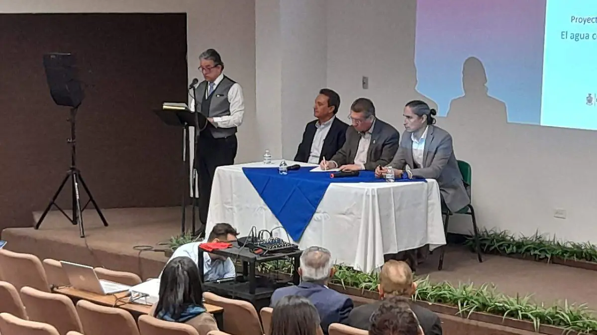 foro, agua