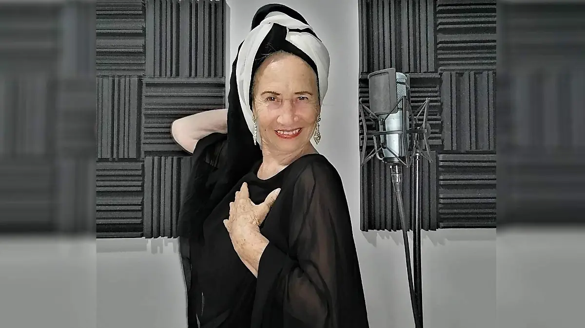 99 CECILIA REYES ARTISTA 1