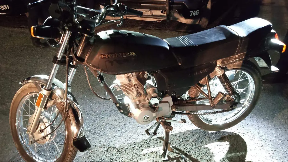 moto de los detenidos