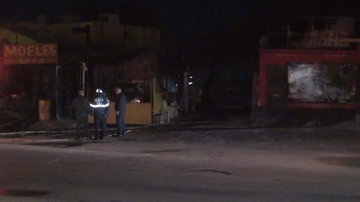 incendio taller de mofles 2