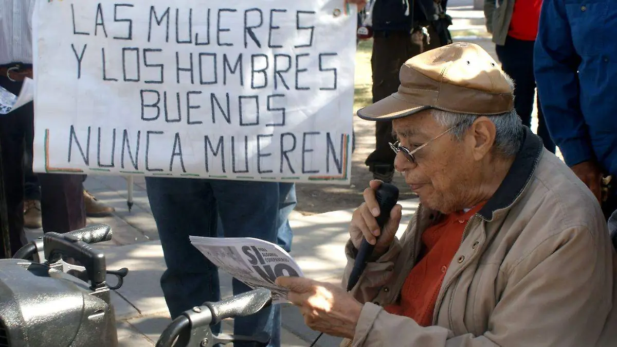 profe robles. archivo OEM (2)
