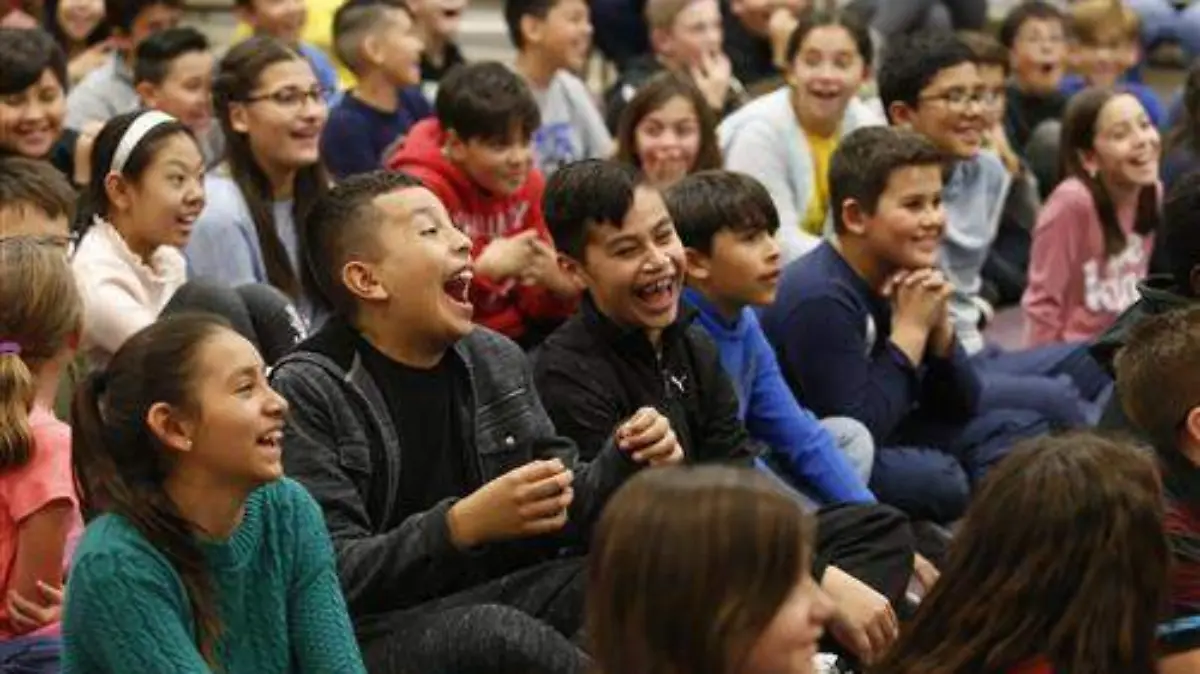 C_llate al boca expresi_n mexicana que escritor John Hayes enamor_ al espa_ol028