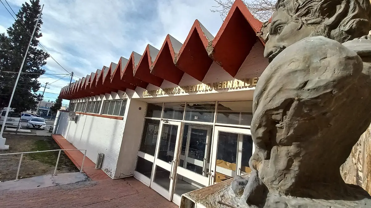 Biblioteca Arturo Tolentino