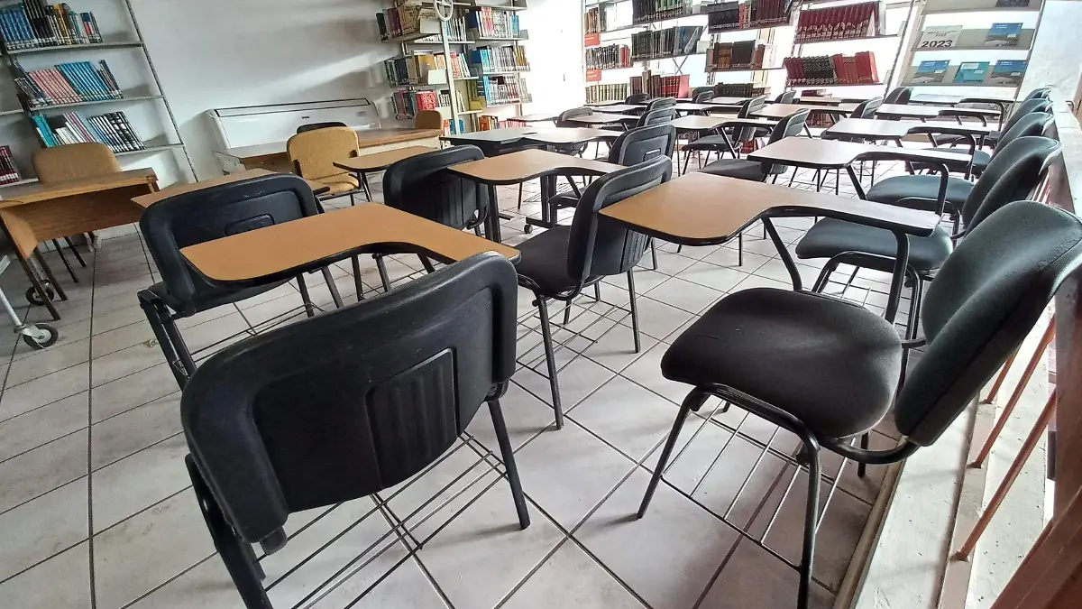 Libreria Tolentino -parque Borunda