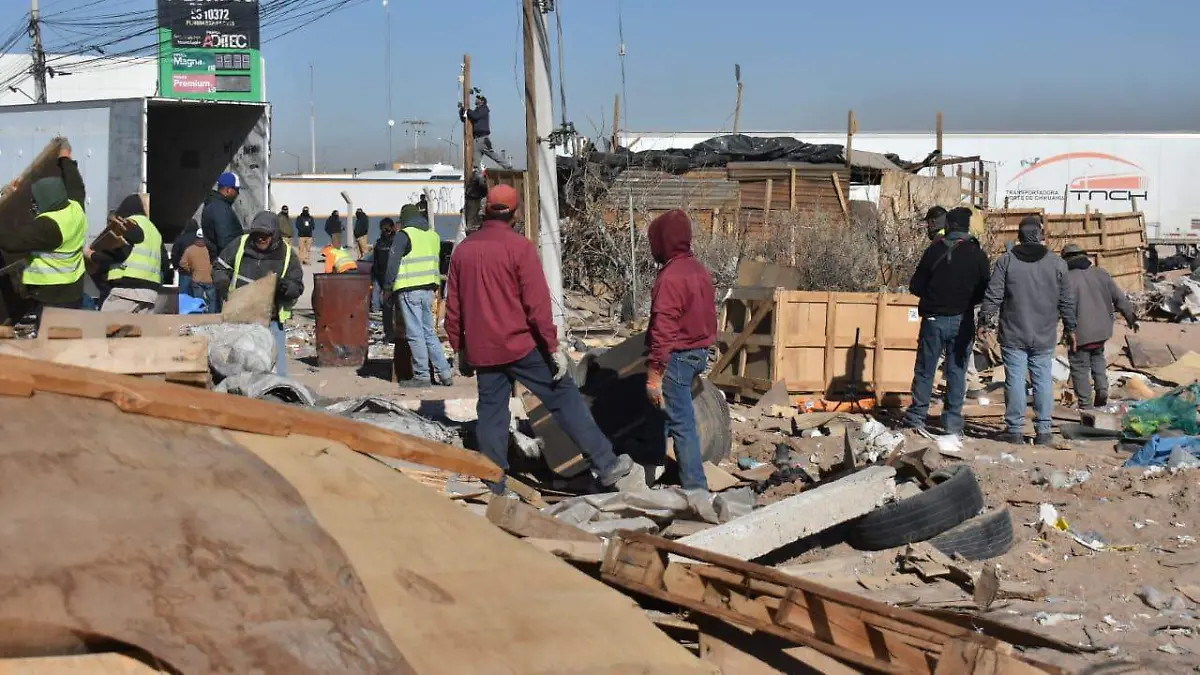 Cierran negocios que operaban de manera irregular