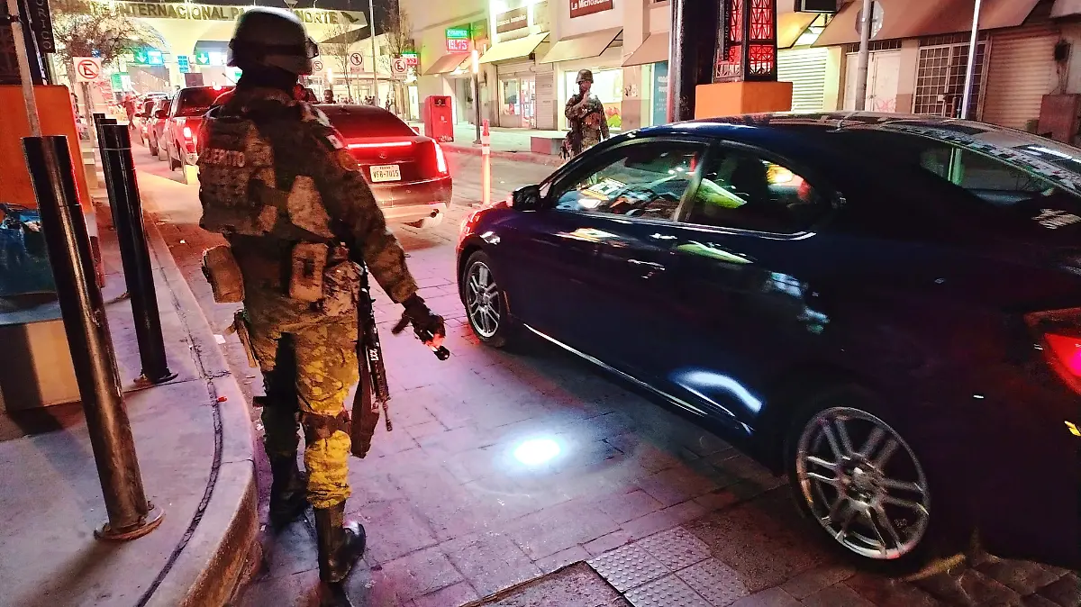 Ejército en puente Santa Fé.