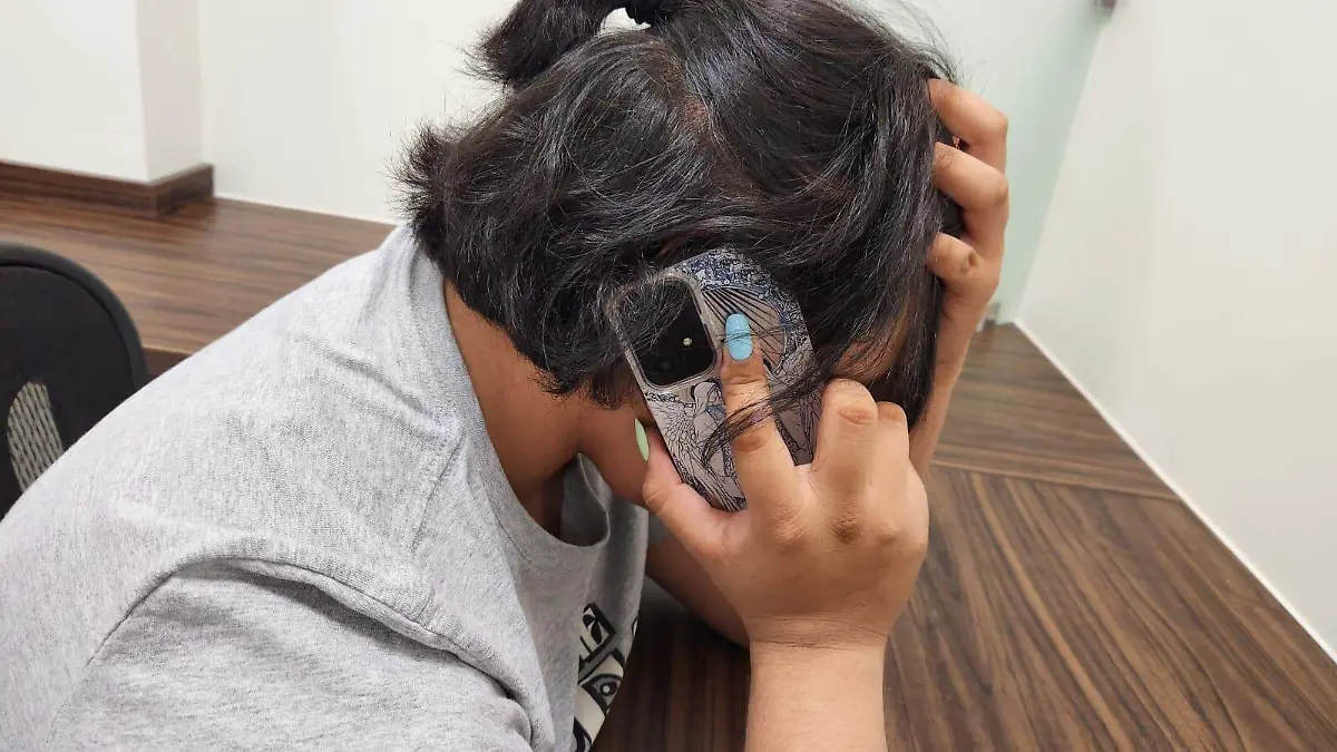 adolescente en sesion psicologica