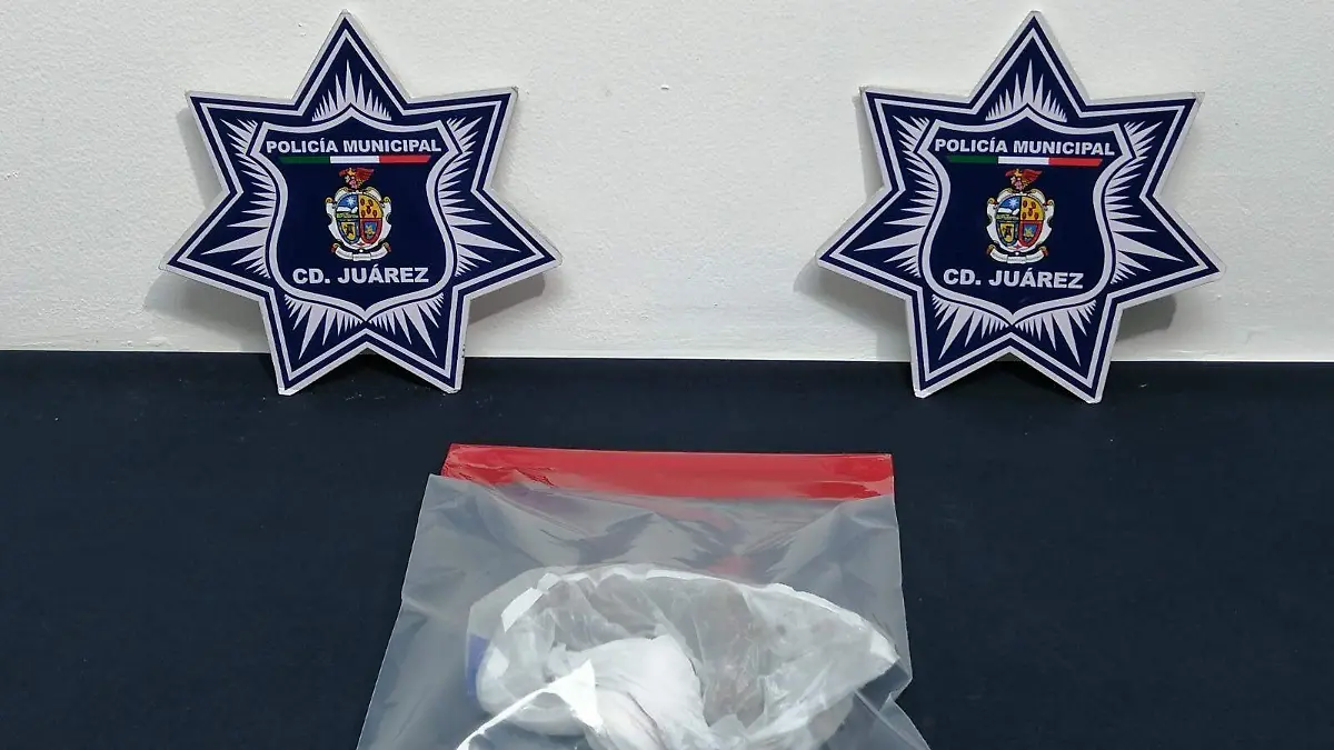 Droga asegurada a menor