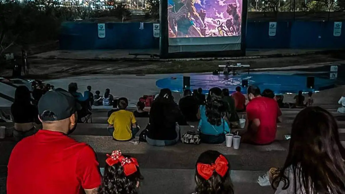 K-POP Demon Hunters en el Parque Central