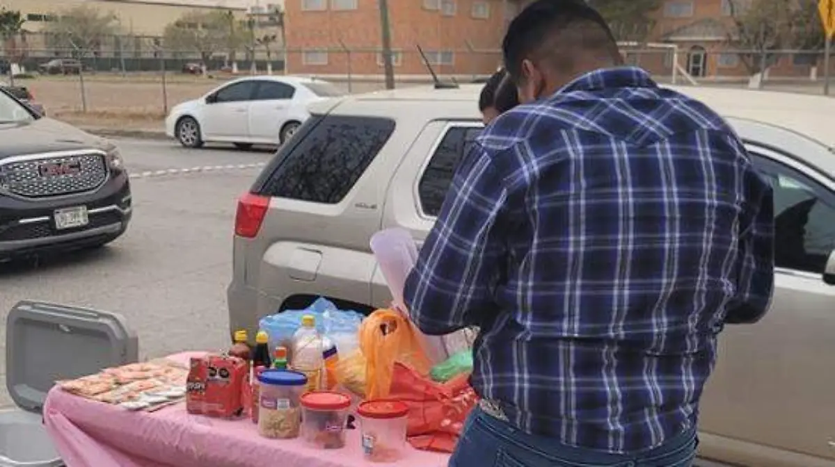 Refuerza Dirección de Regularización Comercial operativos para evitar venta de comida chatarra afuera de escuelas