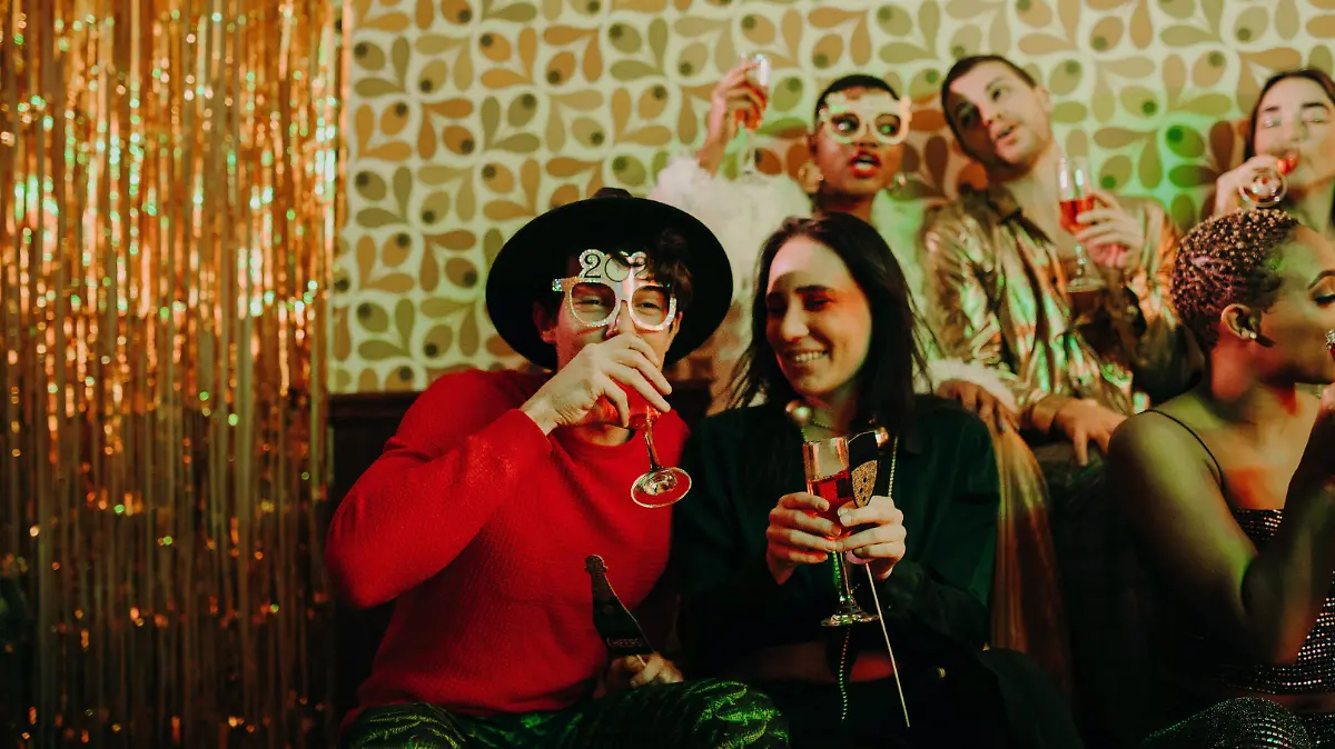 RDNE Stock project Pexels