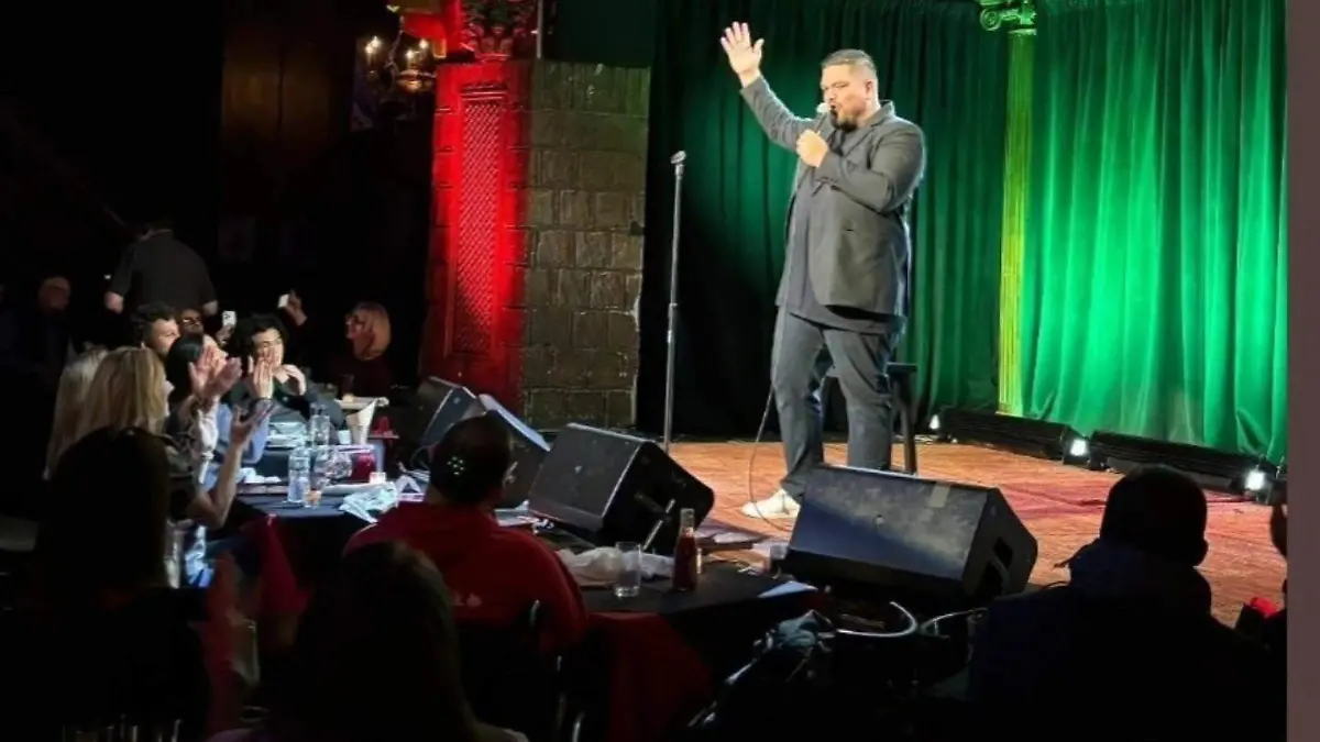 Facebook Masood Boomgaard - El comediante 2