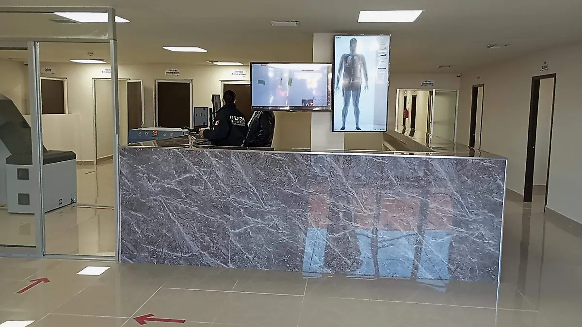 Llega la Gobernadora a las instalaciones de el CERSAI número dos ubicado en Colonia Carlos Chavita.