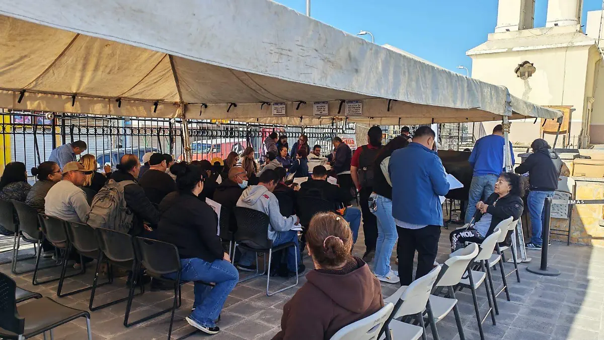 2f5833f2-214c-40bb-8793-a5e8204dd443