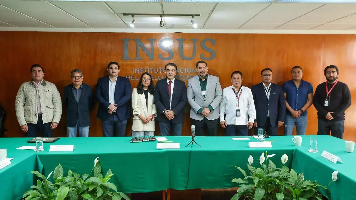 Alcalde y Julio de la Cruz INSUS