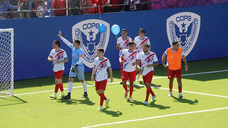 Termina el  partido con un considerable marcador que favorece a el equipo de Paraguay