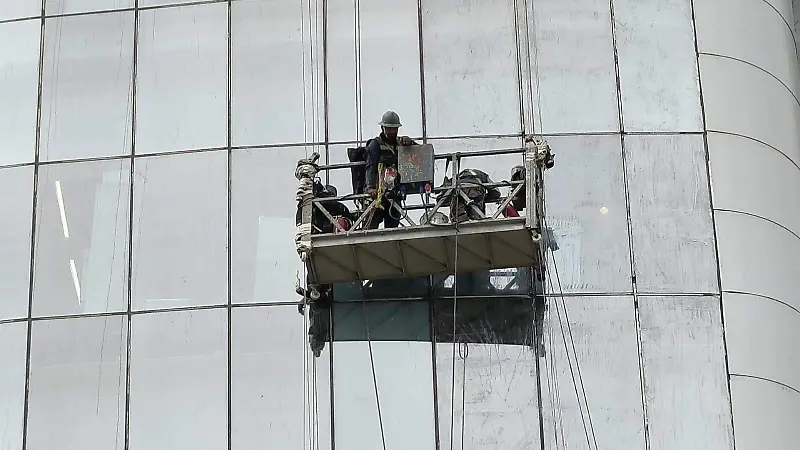 Limpieza vidrios TORRE CENTINELA