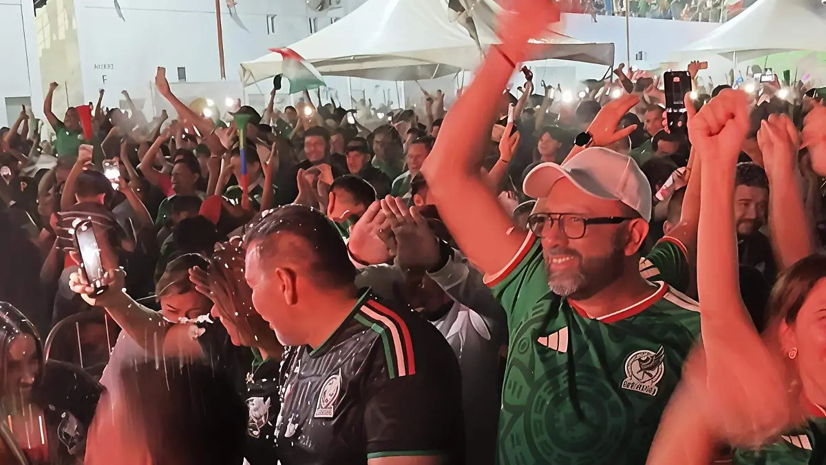 Celebran estadio 8 dic