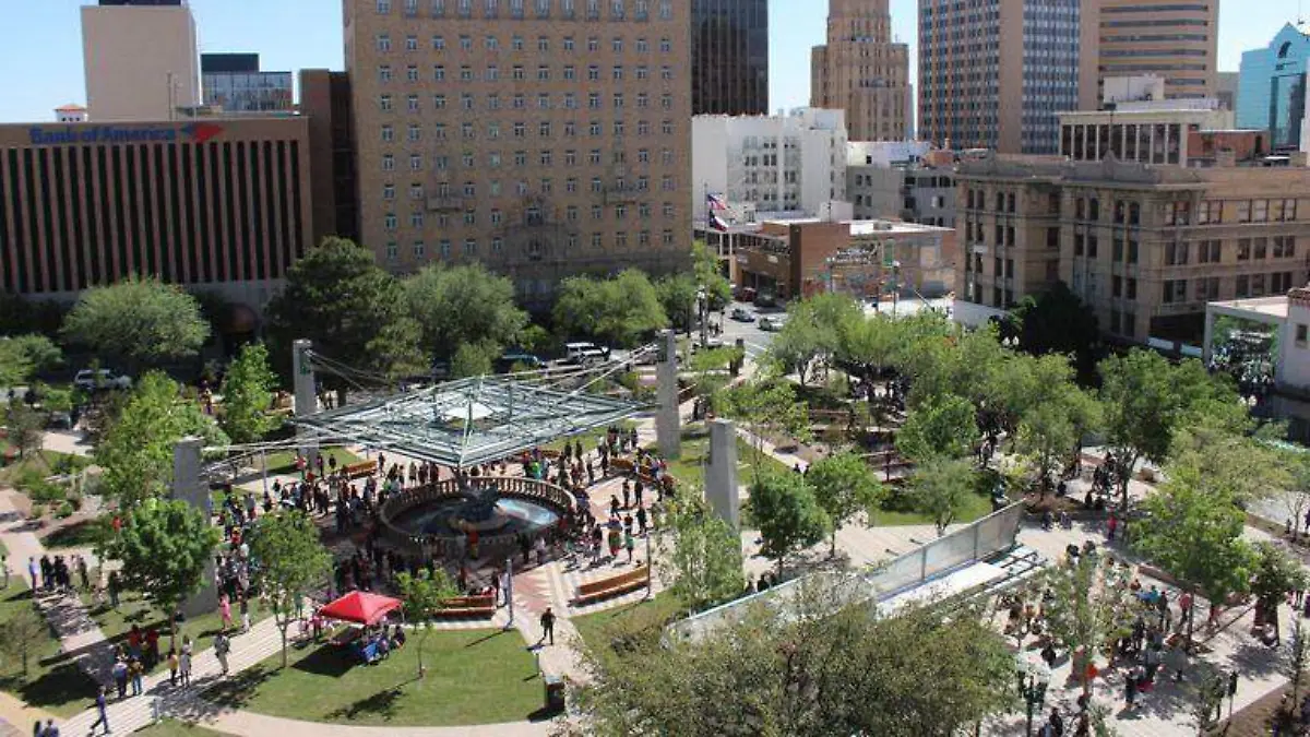 Plaza de San Jacinto visitelpaso.com