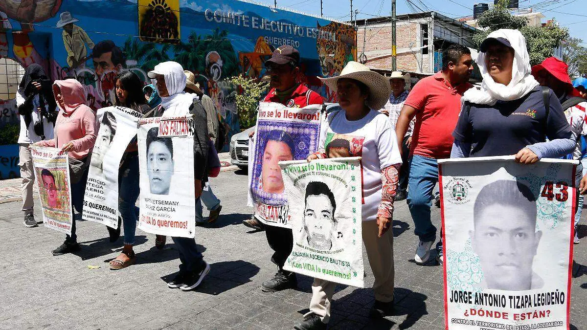 Padres de Ayotzinapa