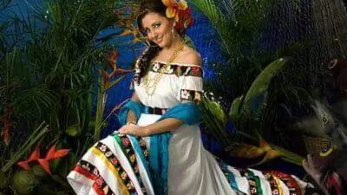 quien hizo el traje regional tabasqueño