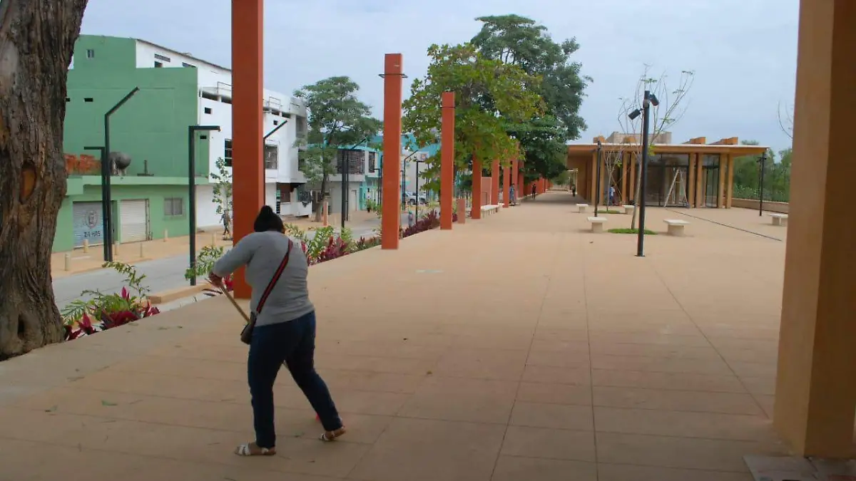 Otra obra a medias: AMLO 