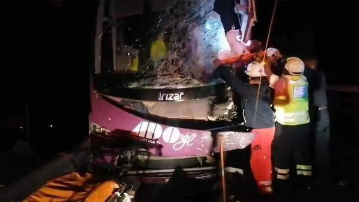 accidente de autobuses ado en diciembre