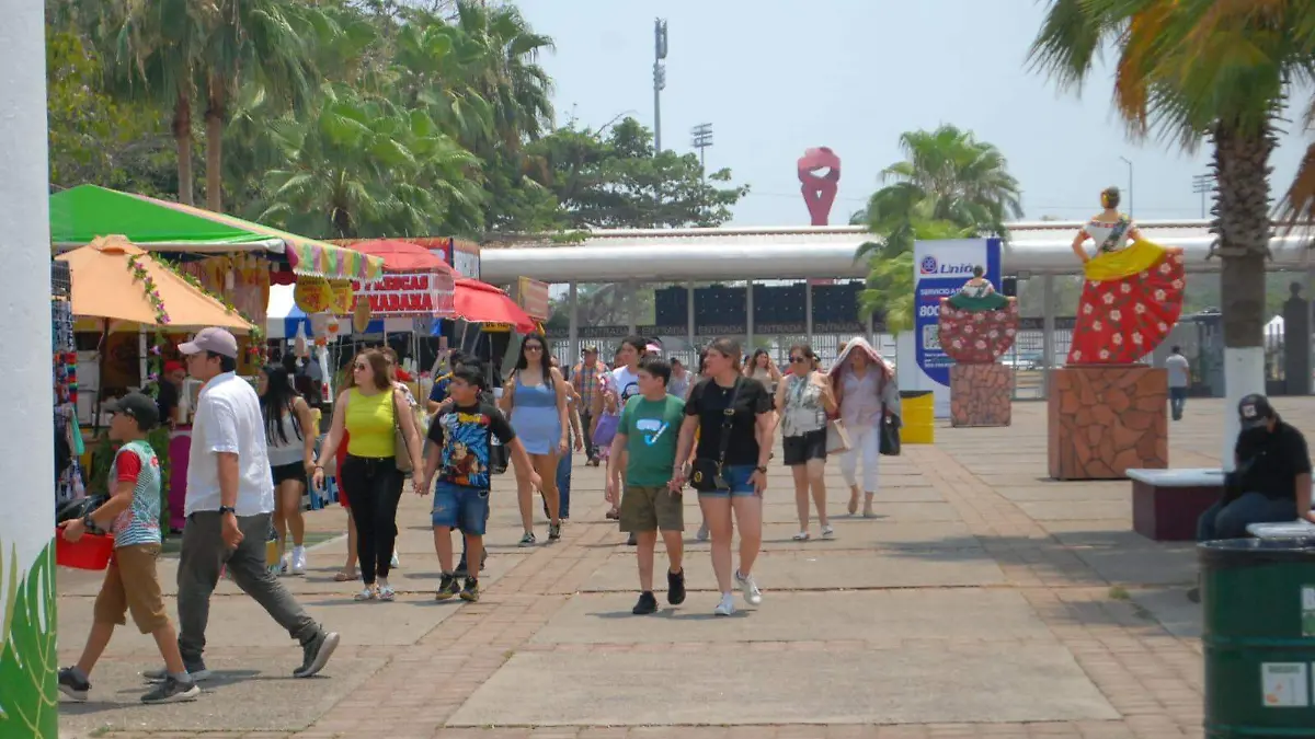 Clima-Feria-Gente