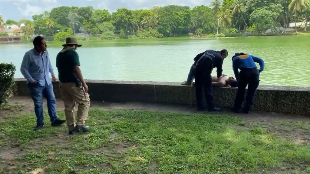 hombre se avienta del mirador del tomas garrido