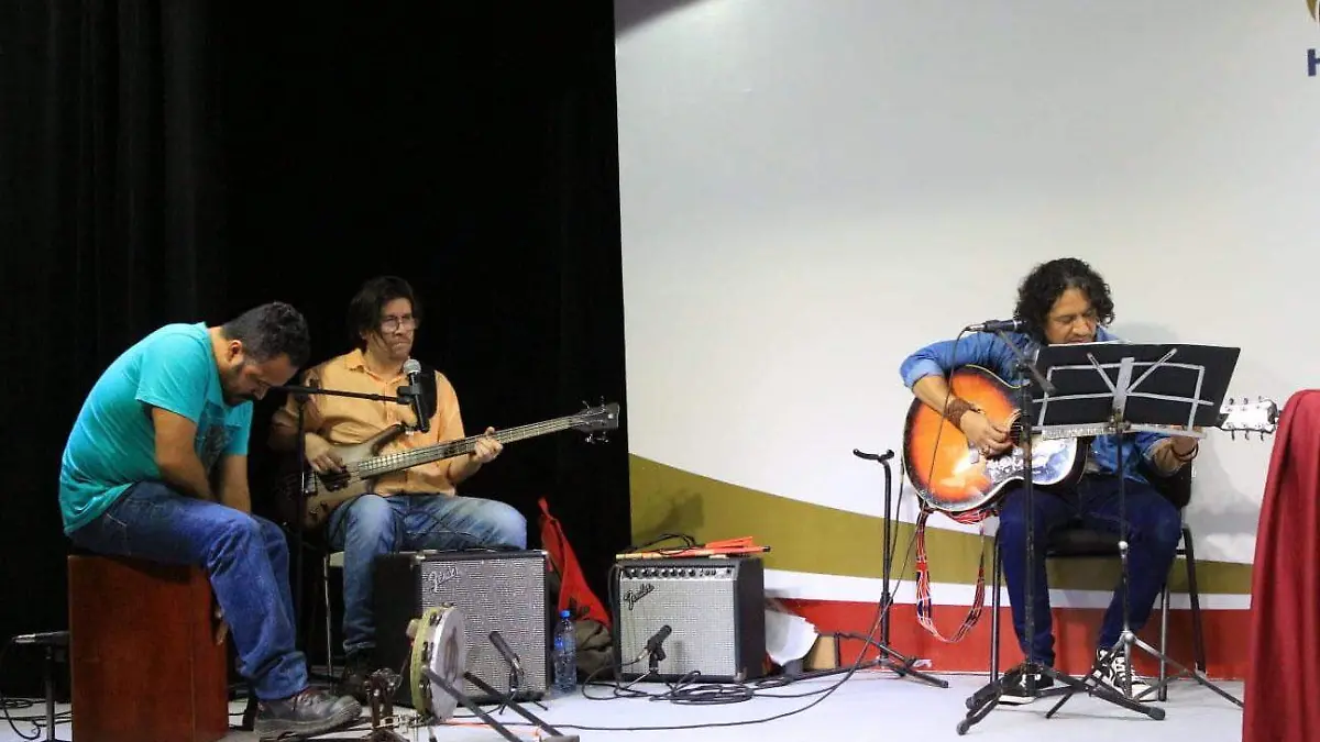 Días-De-Música-Homenaje-A-Lennon