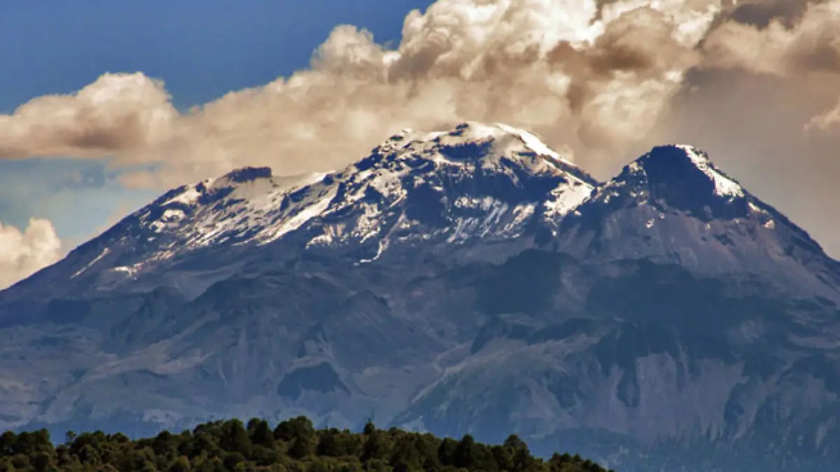 Iztaccíhuatl