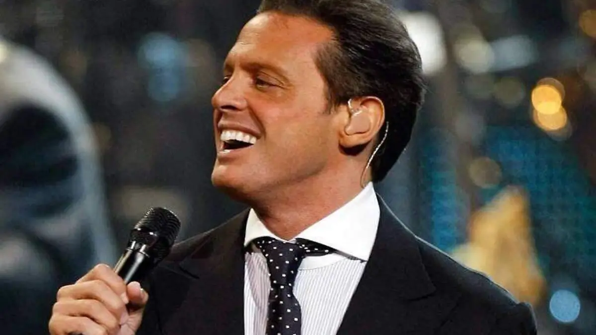  Luis Miguel