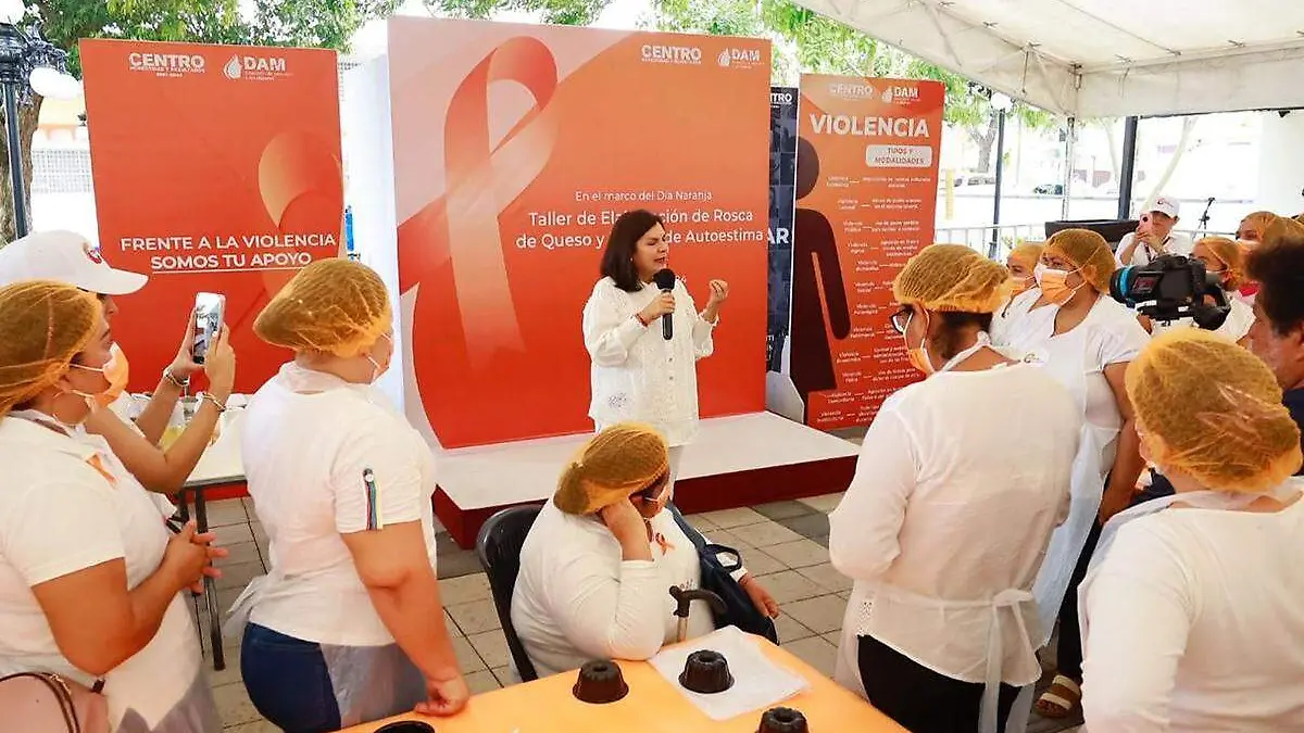 Yolanda-Osuna-Platica