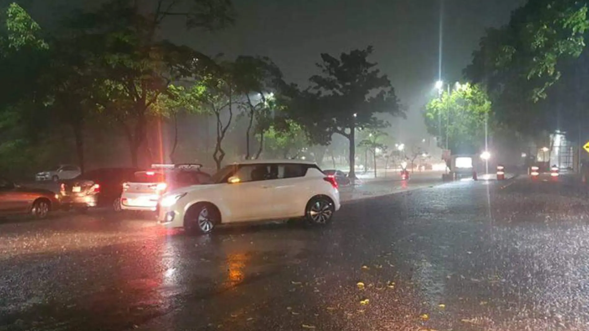 Lluvias-Nocturna-Villahermosa