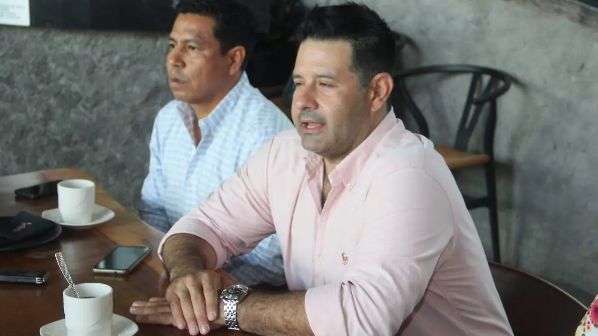 Carlos Villegas lidera planilla roja en búsqueda de dirigencia CMIC Tabasco