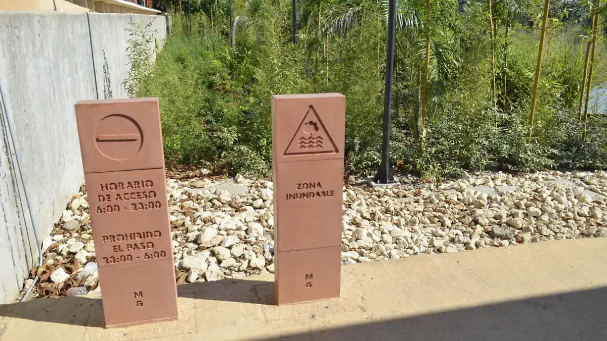 señaleticas del malecon