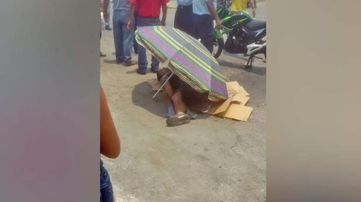 Incrustado-por-una-camioneta