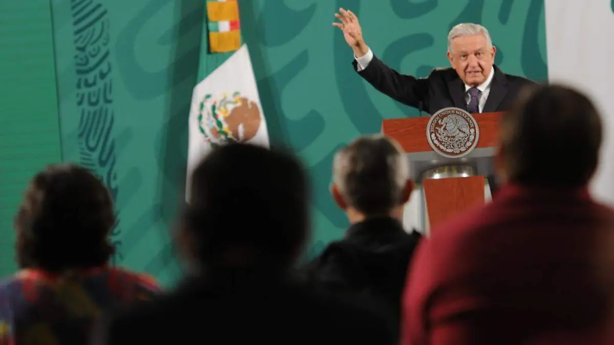 AMLO
