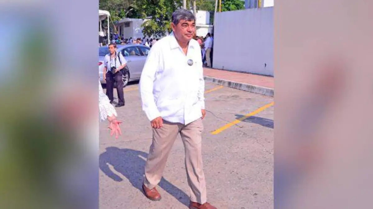 RECTOR-JOSE-MANUEL-PIÑA-GUTIERREZ-CARLOS-PEREZ