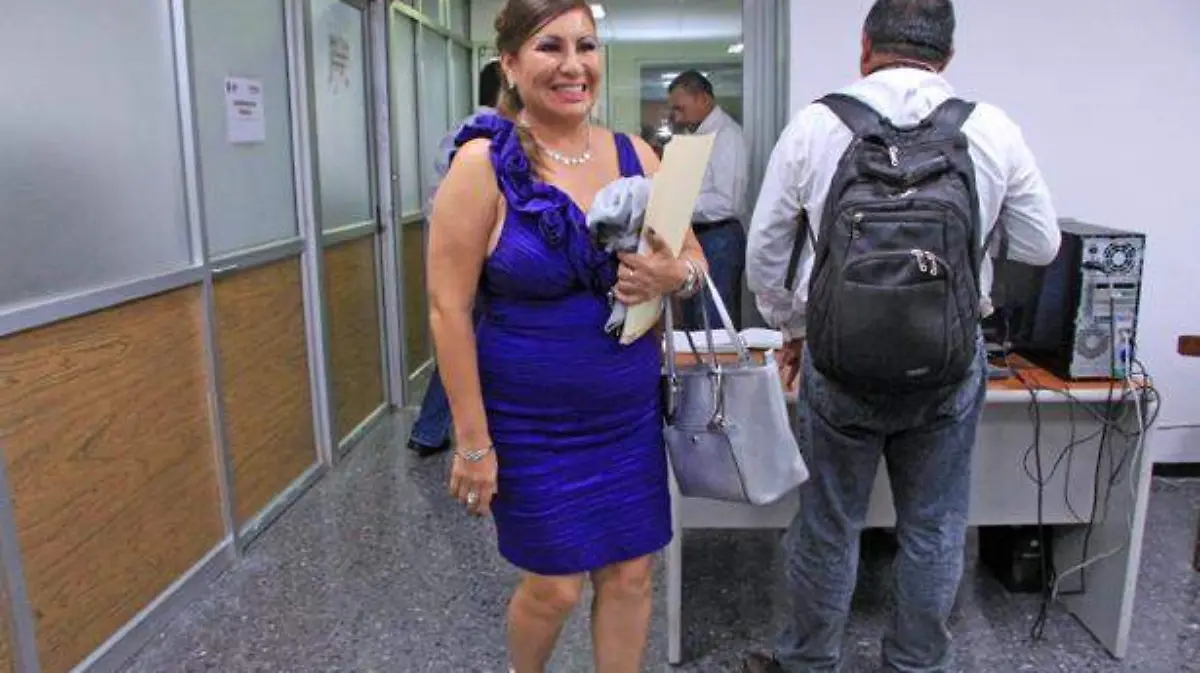 JACQUELINE-VILLAVERDE-ACEVEDO-IVAN-SANCHEZ