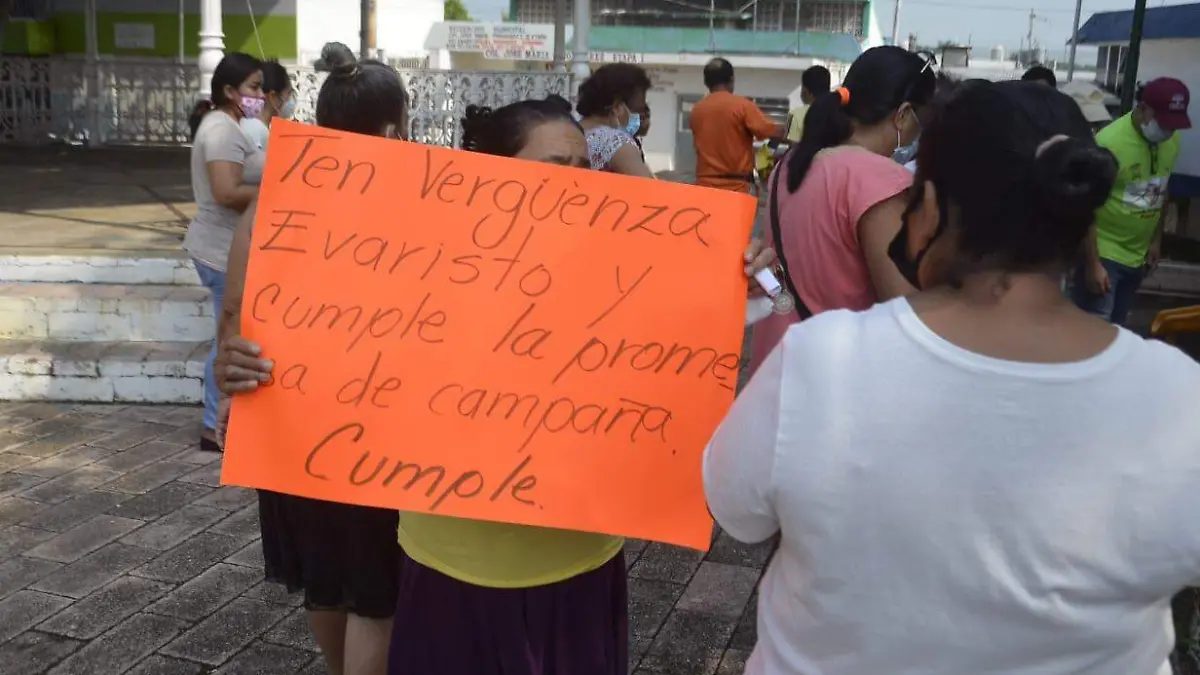 9e7a69fd-d67f-43b3-8447-7a7a155ba5ca