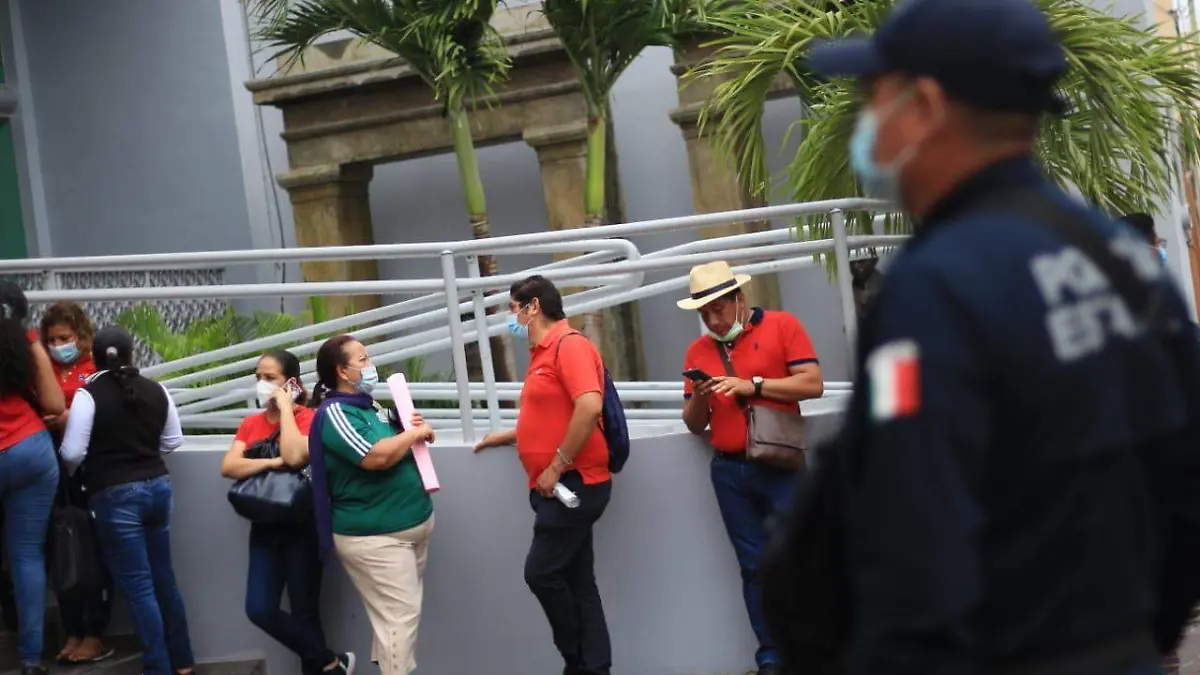 9d98b0f4-04cc-4881-9055-2a40e466fd5d